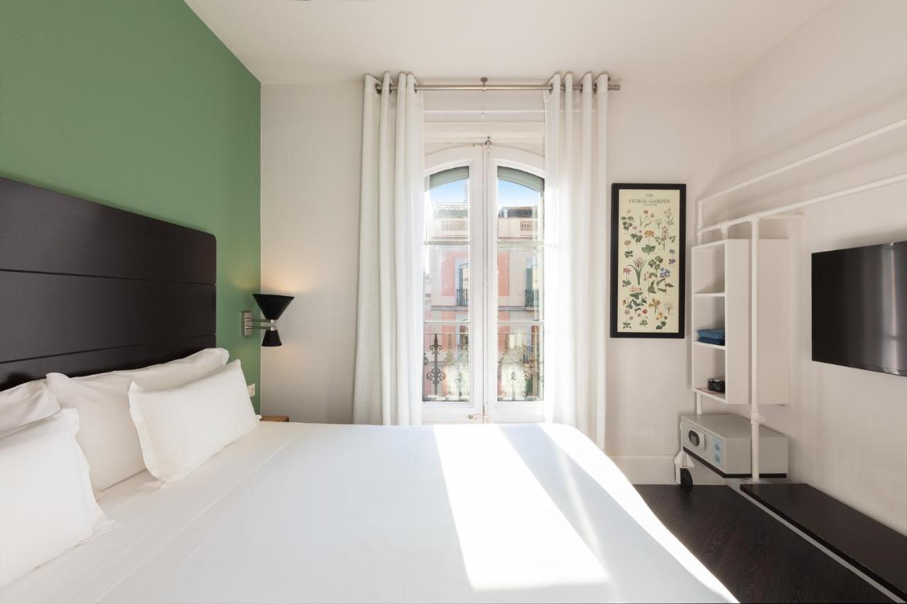 Praktik Garden Hotel Barcelona Luaran gambar