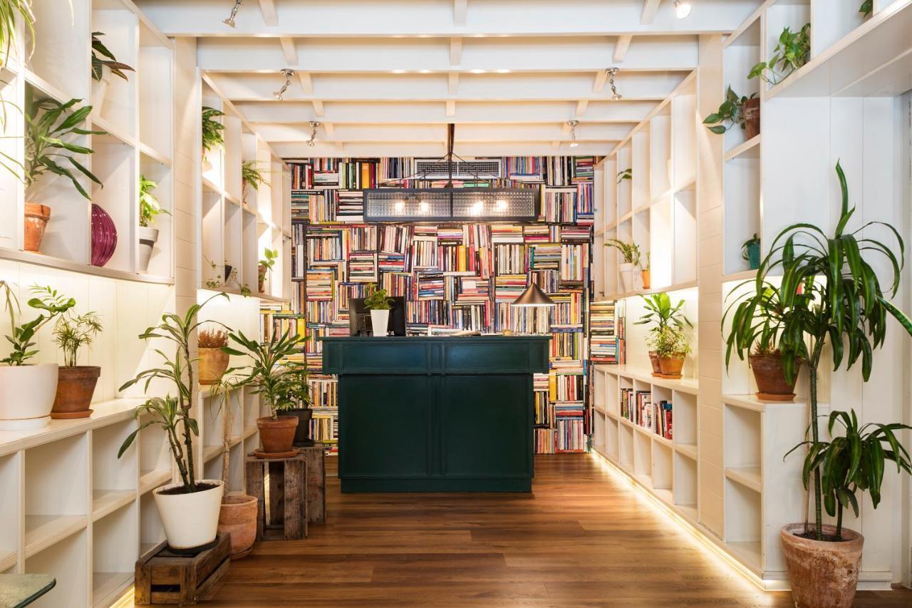 Praktik Garden Hotel Barcelona Luaran gambar